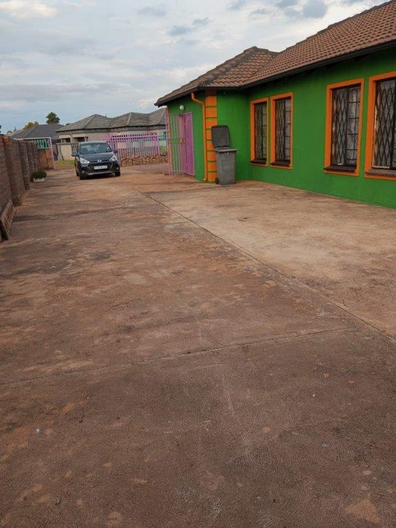 3 Bedroom Property for Sale in The Orchards Gauteng
