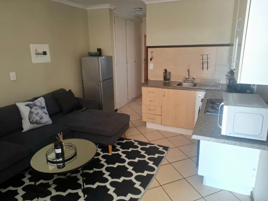 To Let 1 Bedroom Property for Rent in Karenpark Gauteng
