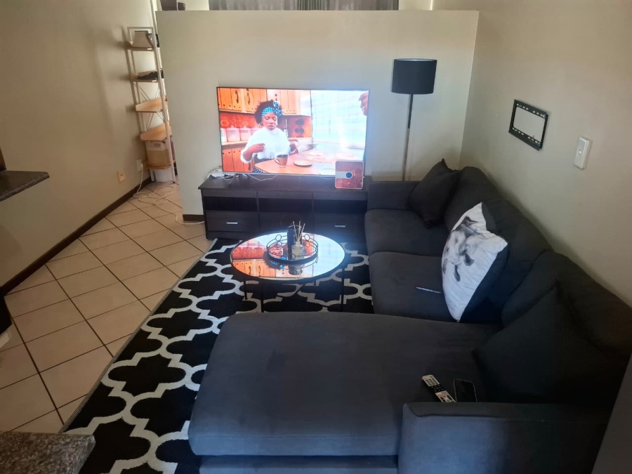 To Let 1 Bedroom Property for Rent in Karenpark Gauteng