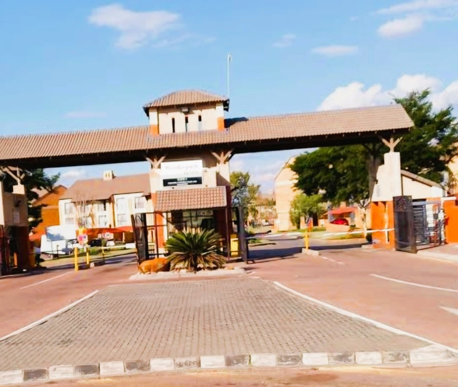 To Let 1 Bedroom Property for Rent in Karenpark Gauteng