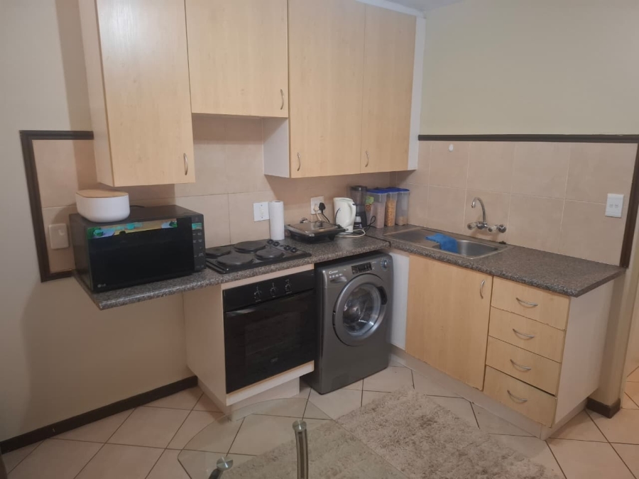 To Let 1 Bedroom Property for Rent in Karenpark Gauteng
