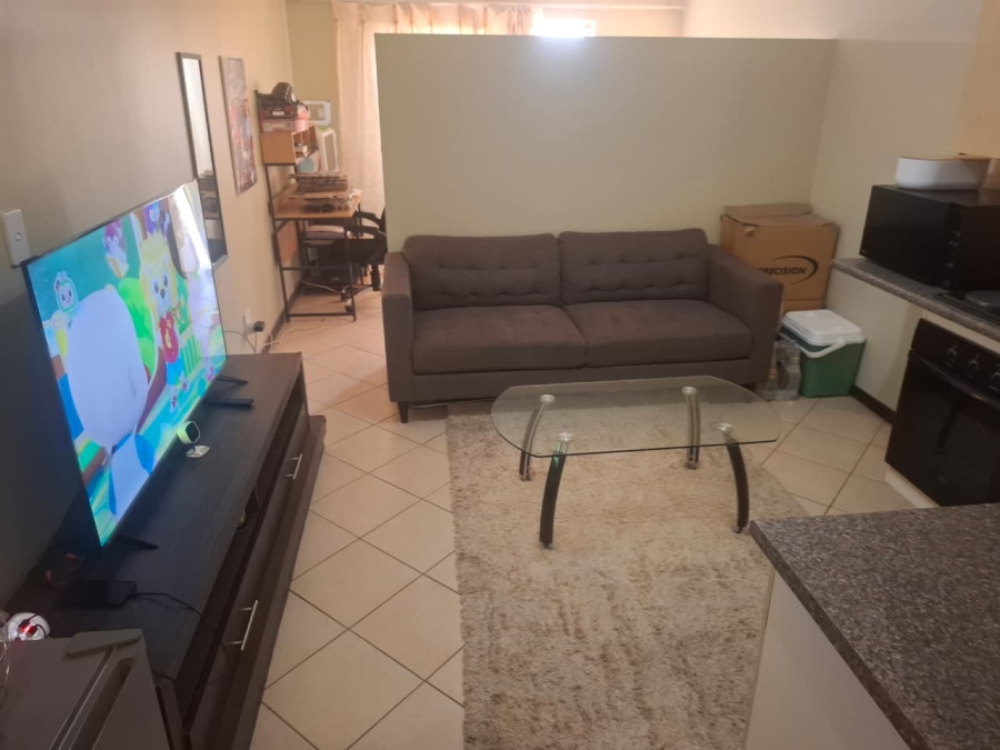 To Let 1 Bedroom Property for Rent in Karenpark Gauteng