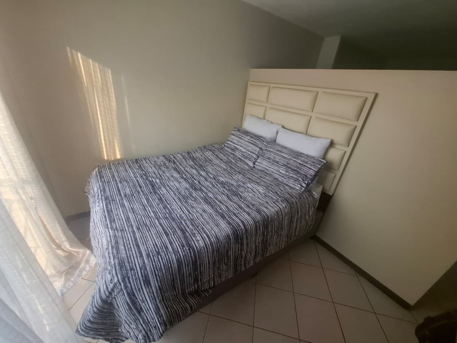 To Let 1 Bedroom Property for Rent in Karenpark Gauteng
