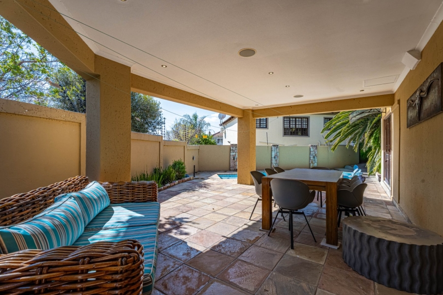 4 Bedroom Property for Sale in Lonehill Gauteng