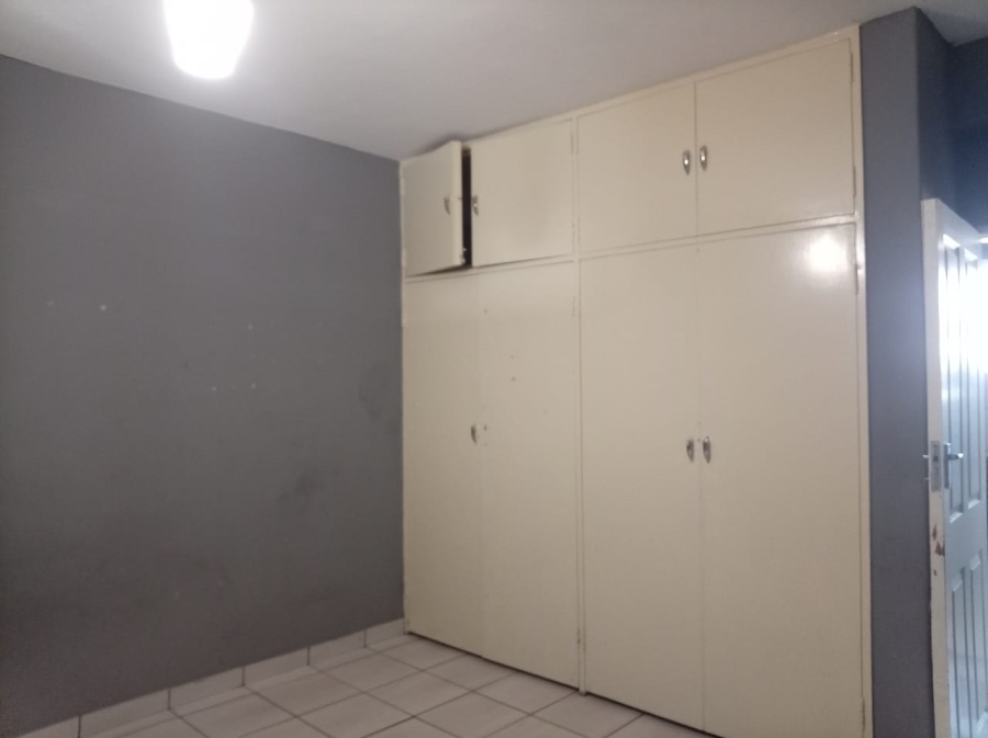 2 Bedroom Property for Sale in Pretoria Gauteng
