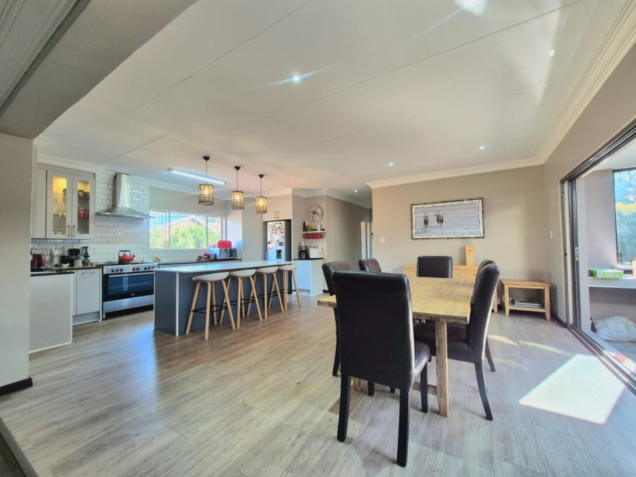 4 Bedroom Property for Sale in Eldoraigne Gauteng