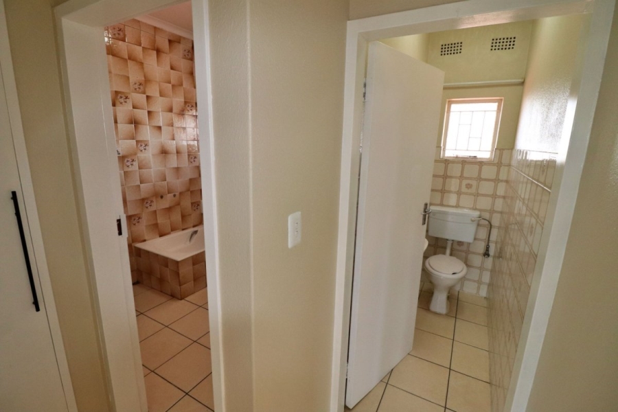 3 Bedroom Property for Sale in Symhurst Gauteng