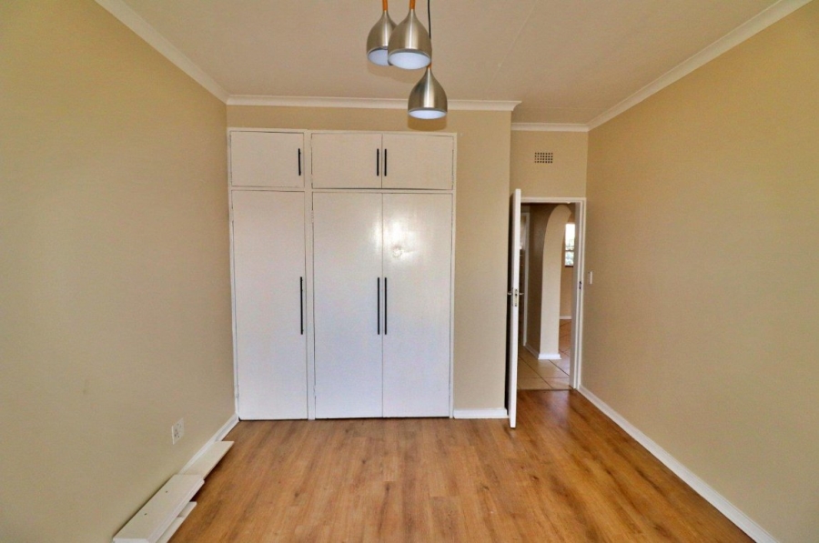 2 Bedroom Property for Sale in Symhurst Gauteng