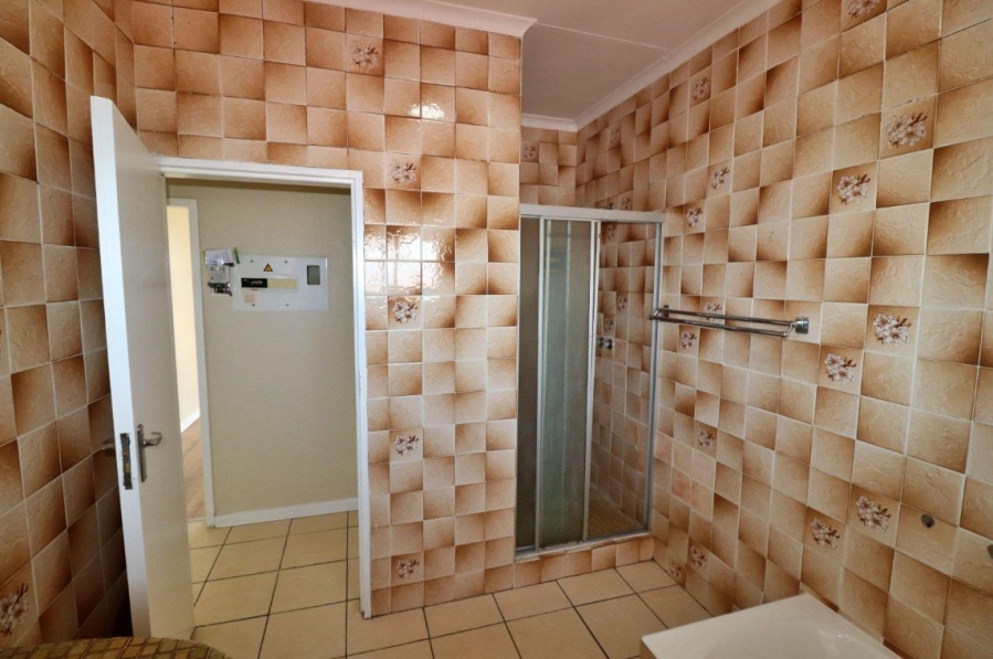 2 Bedroom Property for Sale in Symhurst Gauteng