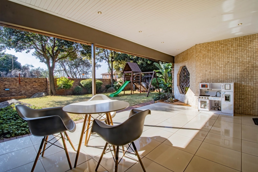 4 Bedroom Property for Sale in Bassonia Gauteng