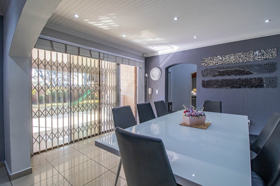 4 Bedroom Property for Sale in Bassonia Gauteng