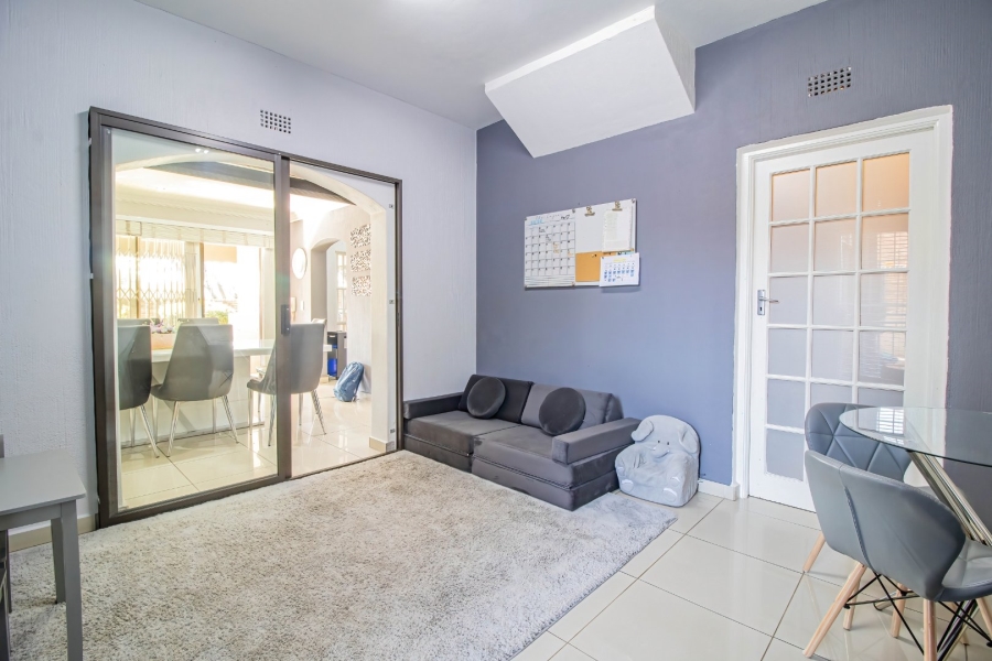 4 Bedroom Property for Sale in Bassonia Gauteng