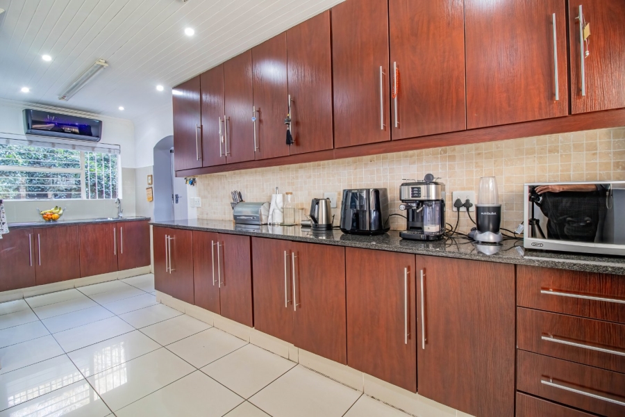 4 Bedroom Property for Sale in Bassonia Gauteng