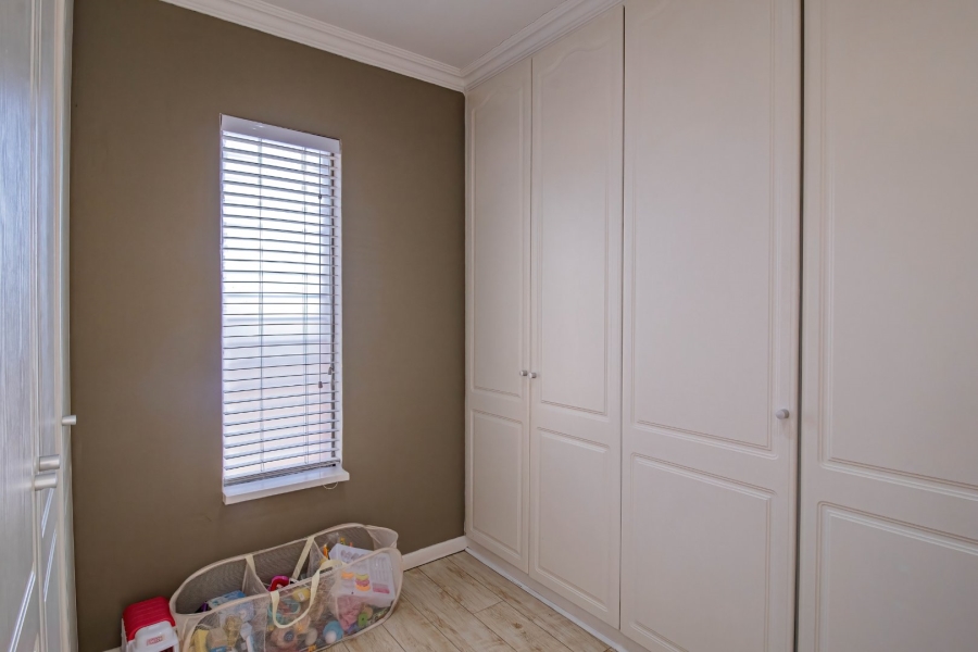 4 Bedroom Property for Sale in Bassonia Gauteng