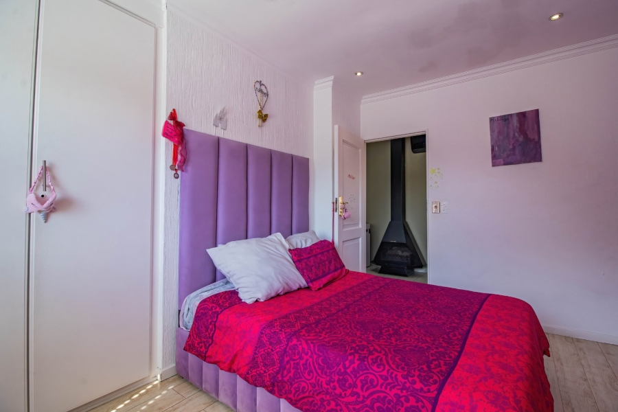 4 Bedroom Property for Sale in Bassonia Gauteng