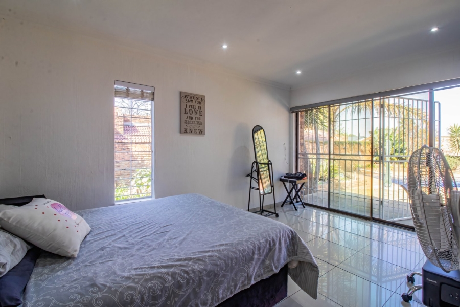 4 Bedroom Property for Sale in Bassonia Gauteng