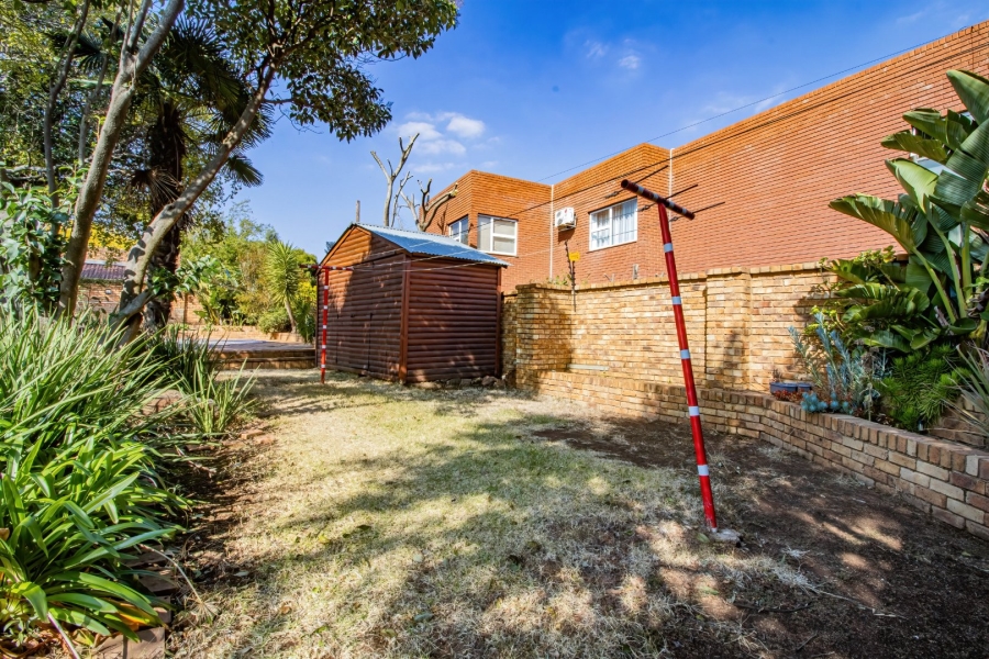 4 Bedroom Property for Sale in Bassonia Gauteng