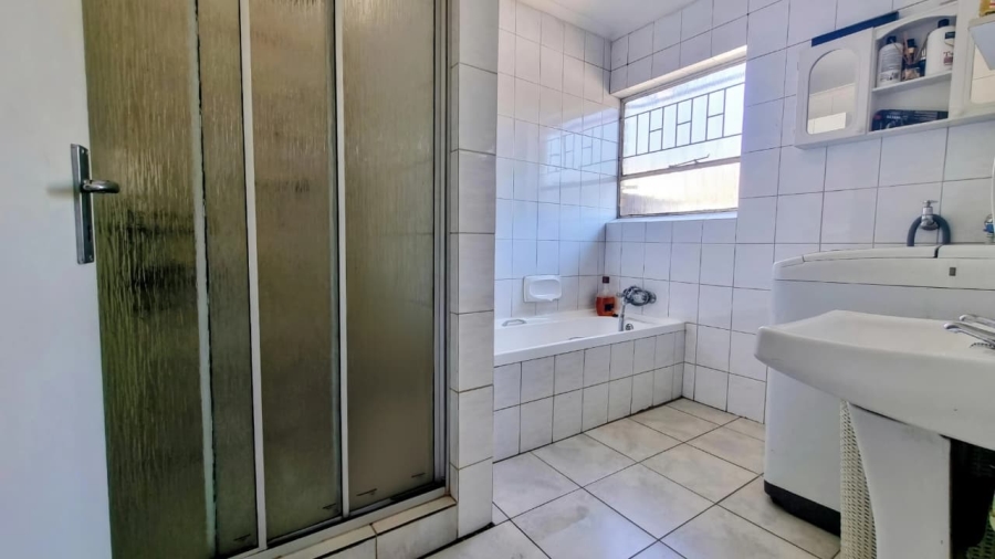 3 Bedroom Property for Sale in Waldrift Gauteng
