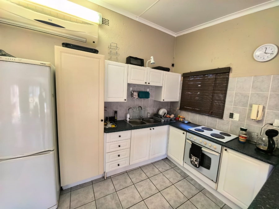 2 Bedroom Property for Sale in Vaal Marina Gauteng