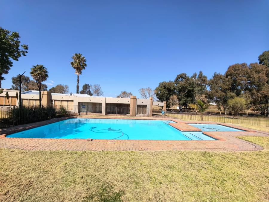 2 Bedroom Property for Sale in Vaal Marina Gauteng
