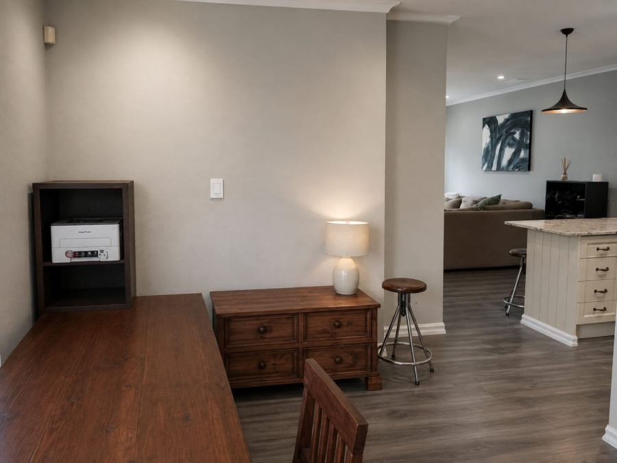 2 Bedroom Property for Sale in Halfway House Gauteng