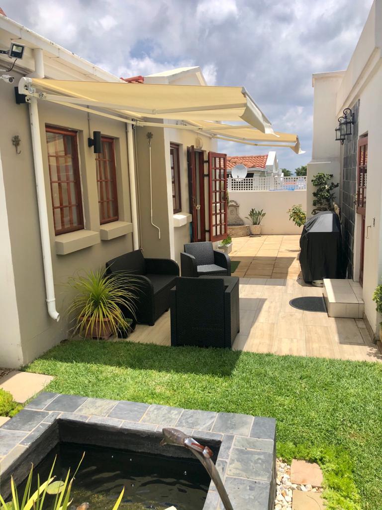 2 Bedroom Property for Sale in Halfway House Gauteng