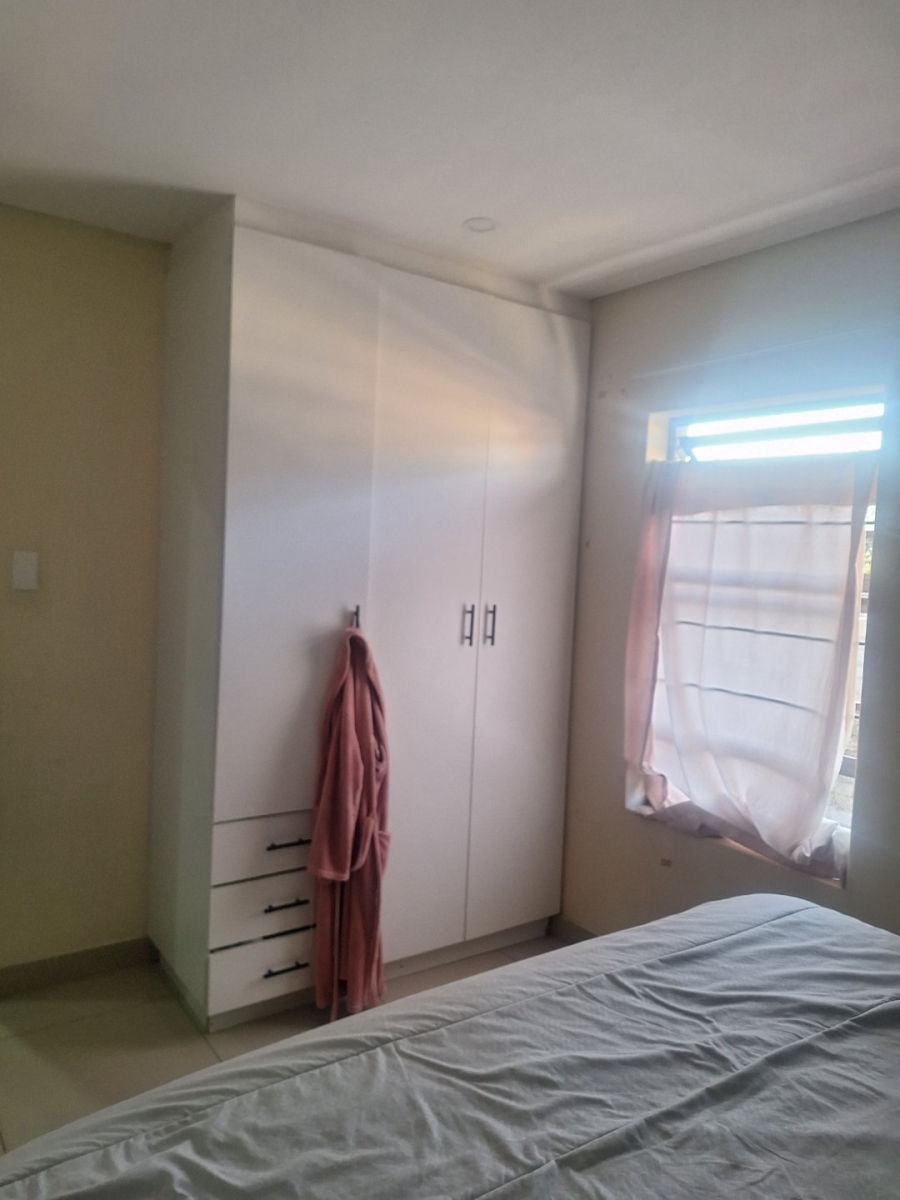 To Let 2 Bedroom Property for Rent in Noordwyk Gauteng