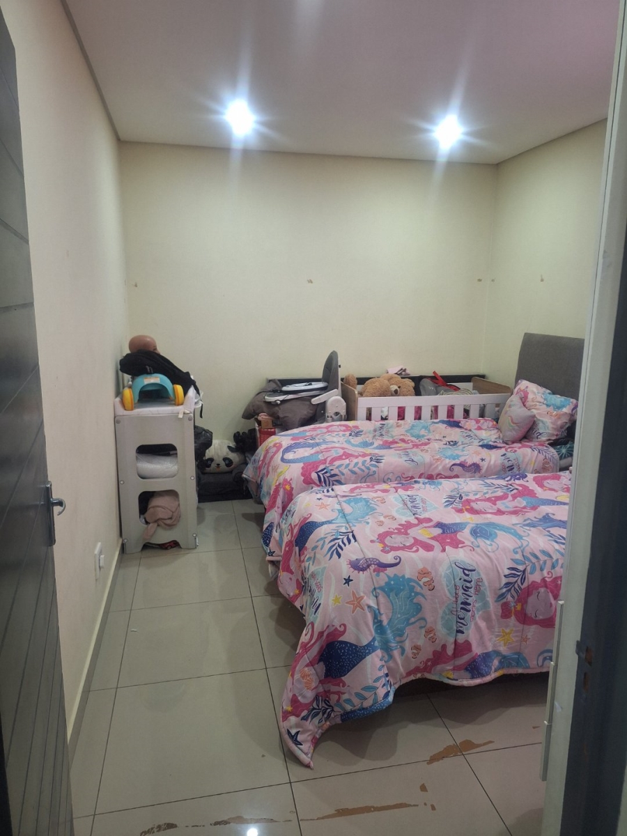 To Let 2 Bedroom Property for Rent in Noordwyk Gauteng