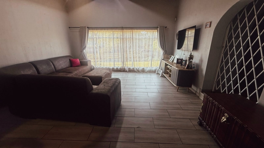 3 Bedroom Property for Sale in Wierda Park Gauteng