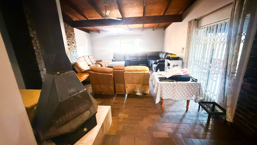 3 Bedroom Property for Sale in Wierda Park Gauteng