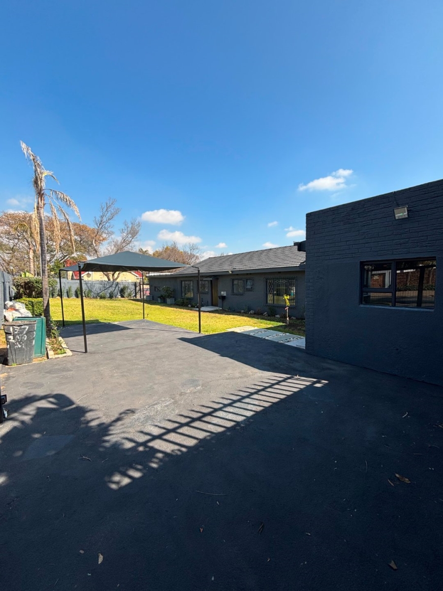4 Bedroom Property for Sale in Edenvale Central Gauteng