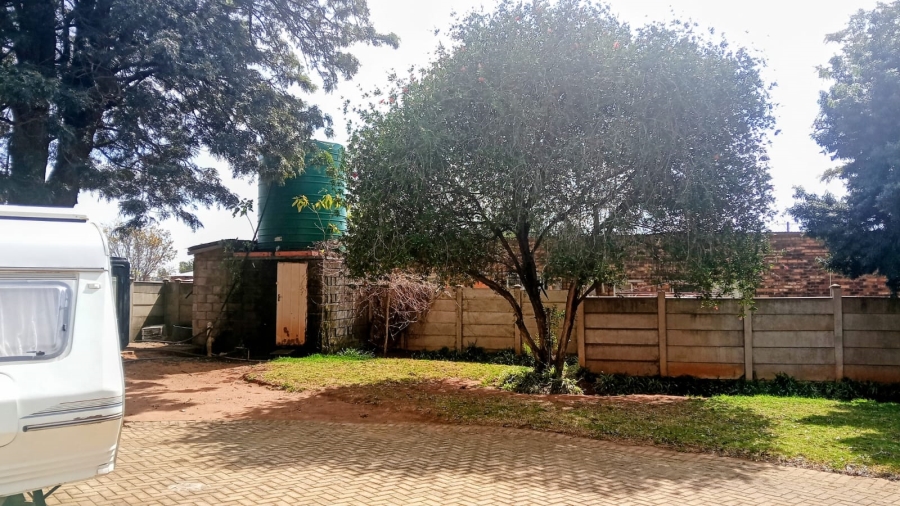Commercial Property for Sale in Elandsvlei Gauteng