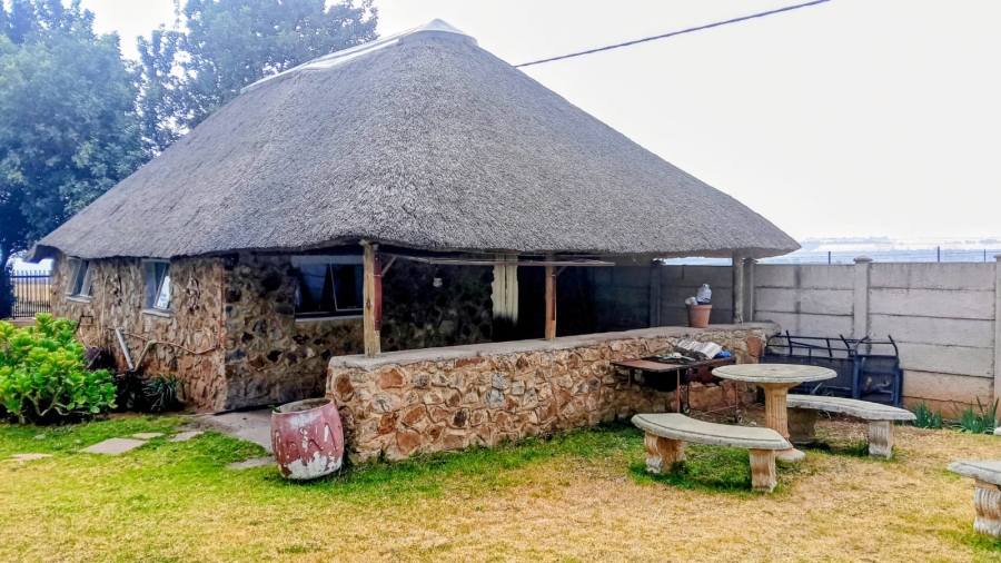 Commercial Property for Sale in Elandsvlei Gauteng