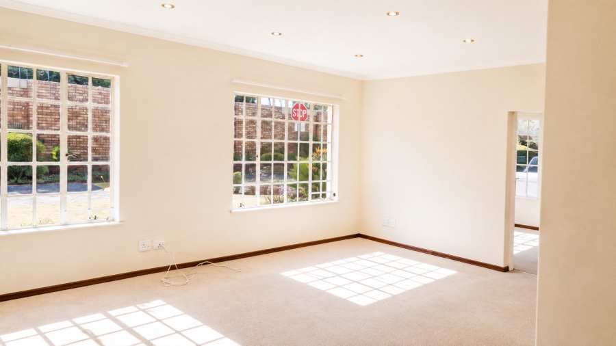 3 Bedroom Property for Sale in Wilro Park Gauteng