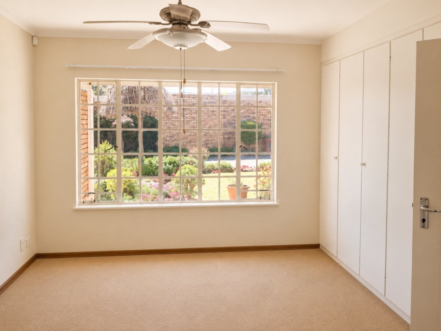 3 Bedroom Property for Sale in Wilro Park Gauteng
