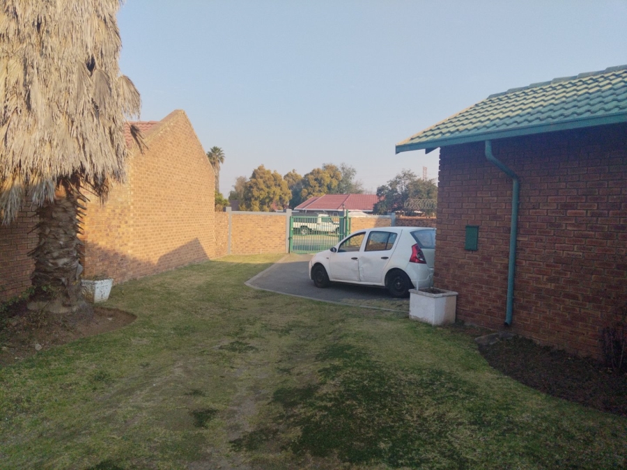 4 Bedroom Property for Sale in Dalpark Ext 11 Gauteng