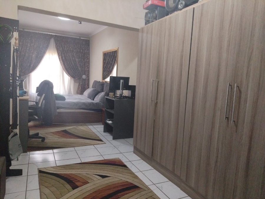 4 Bedroom Property for Sale in Dalpark Ext 11 Gauteng
