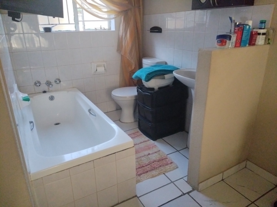 4 Bedroom Property for Sale in Dalpark Ext 11 Gauteng