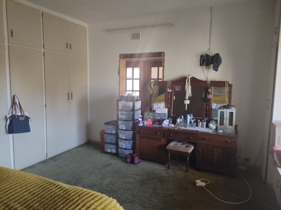 4 Bedroom Property for Sale in Selcourt Gauteng