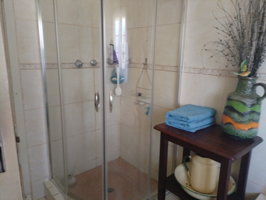 4 Bedroom Property for Sale in Selcourt Gauteng