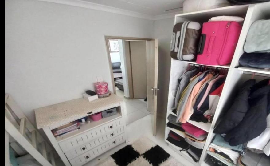 2 Bedroom Property for Sale in Elandspoort Gauteng