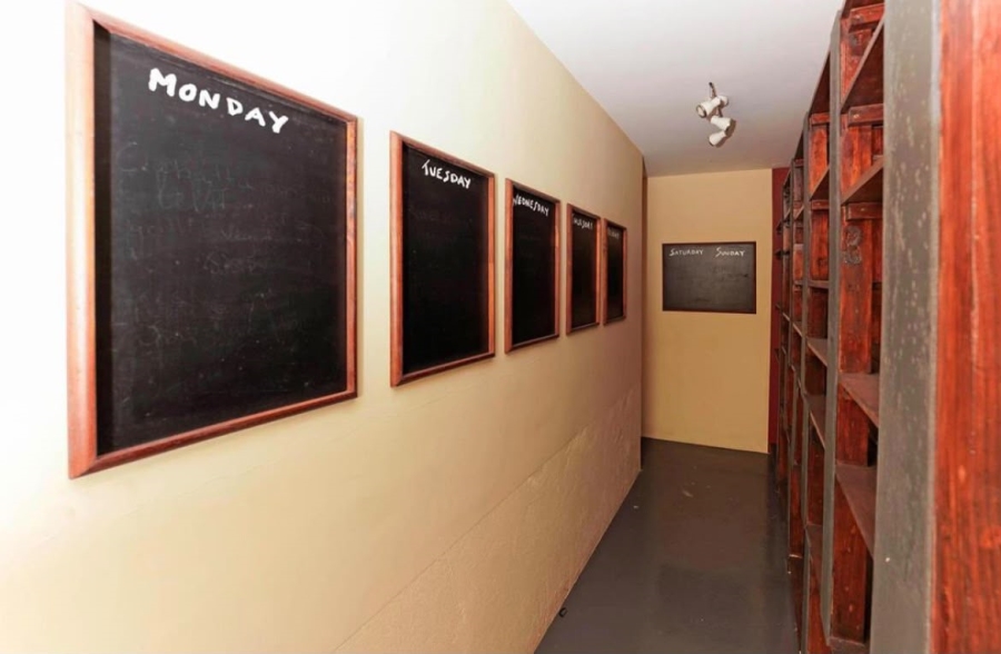 To Let 6 Bedroom Property for Rent in Atholl Gauteng