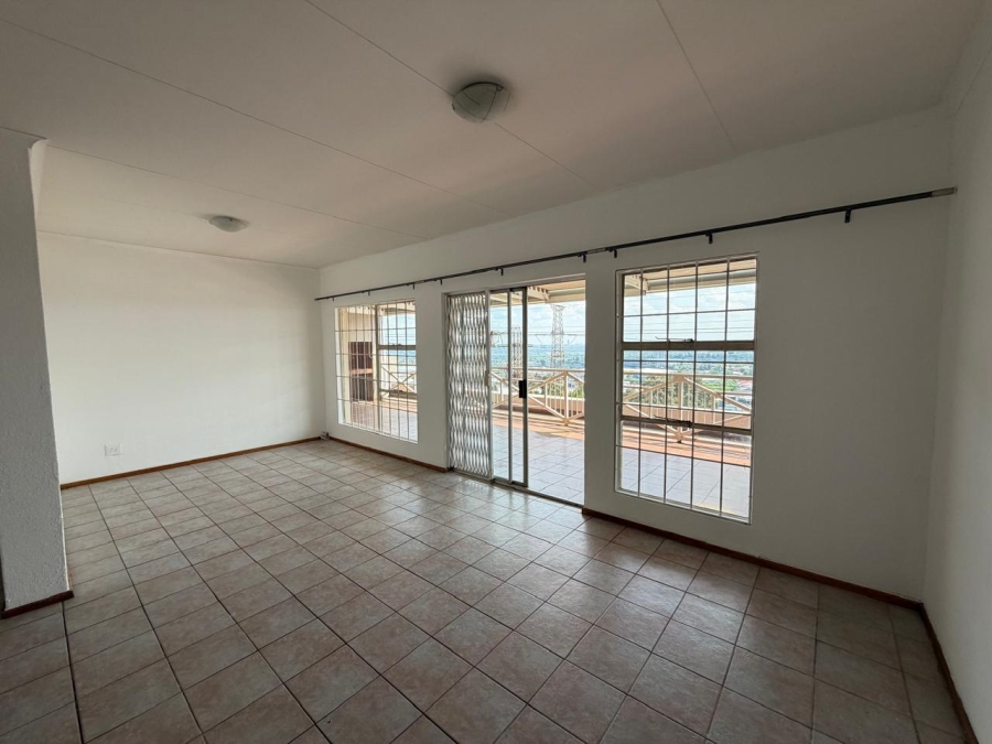 2 Bedroom Property for Sale in Sunnyrock Gauteng