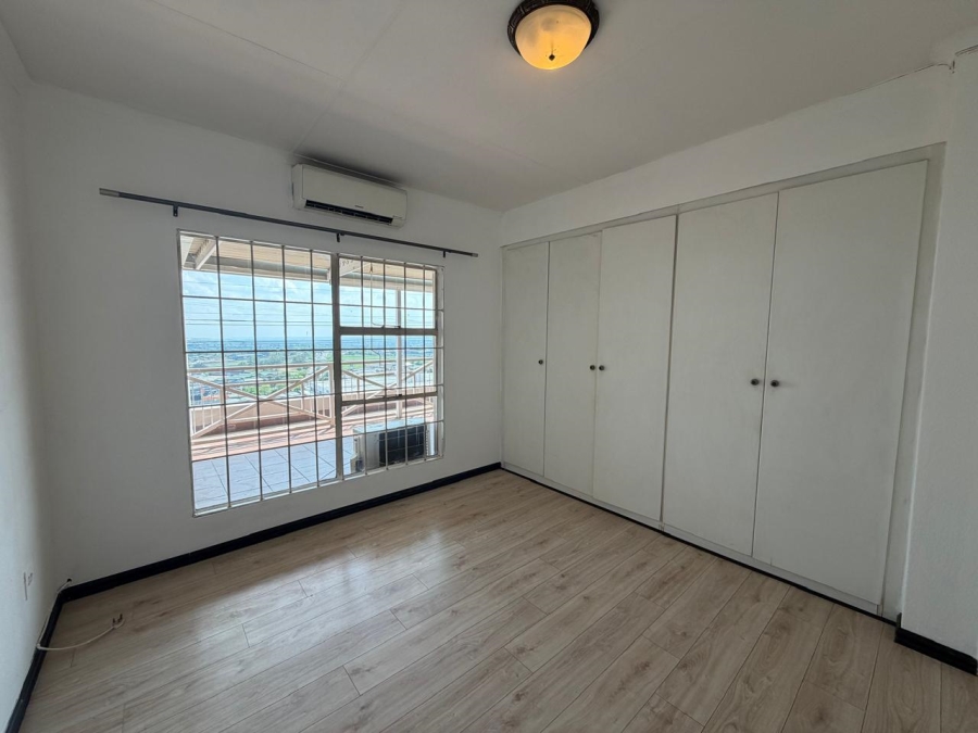 2 Bedroom Property for Sale in Sunnyrock Gauteng