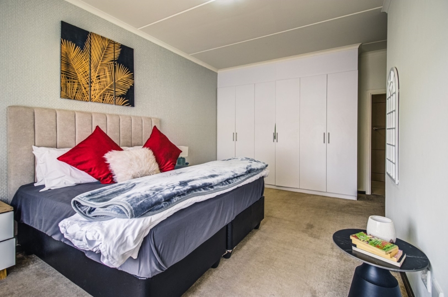 2 Bedroom Property for Sale in Lilianton Gauteng