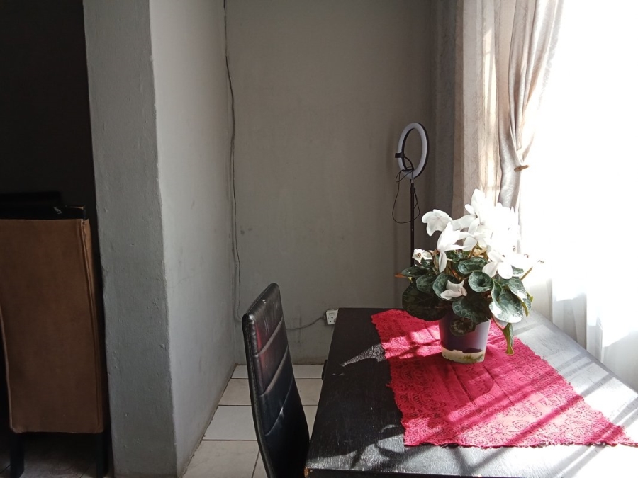 2 Bedroom Property for Sale in Malvern Gauteng