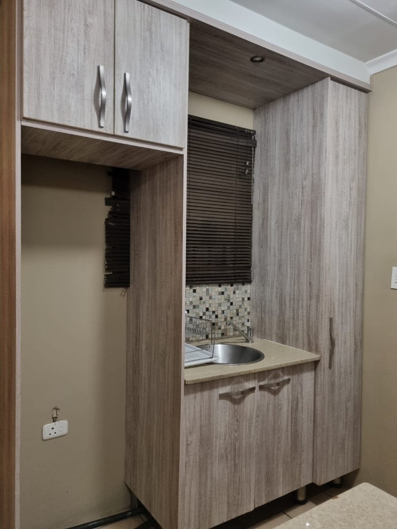 To Let 2 Bedroom Property for Rent in Dawn Park Gauteng