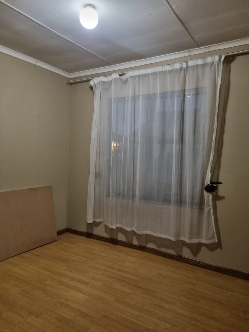 To Let 2 Bedroom Property for Rent in Dawn Park Gauteng