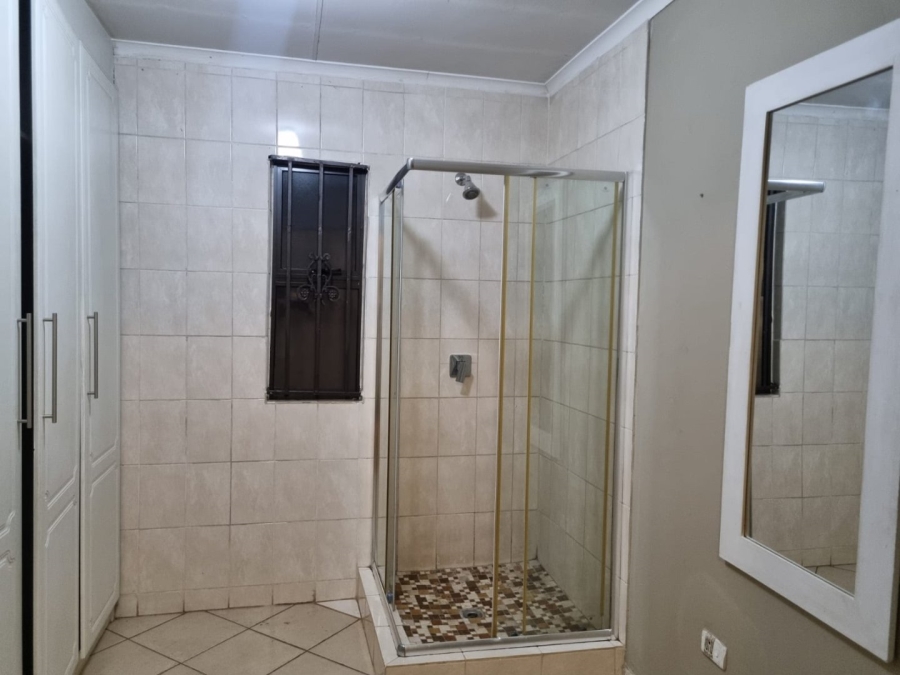 To Let 2 Bedroom Property for Rent in Dawn Park Gauteng