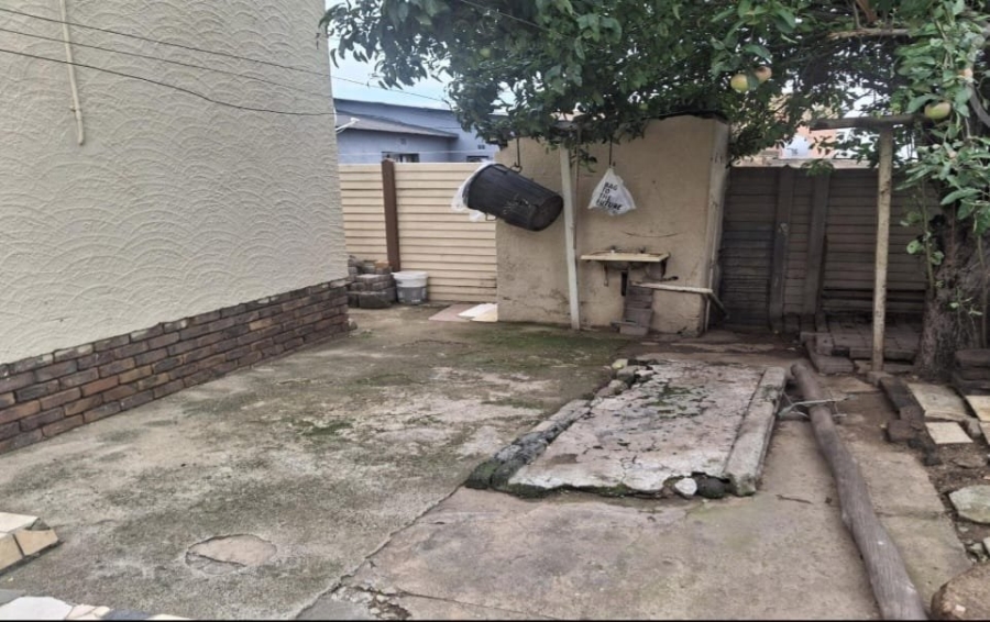 3 Bedroom Property for Sale in Mashimong Gauteng